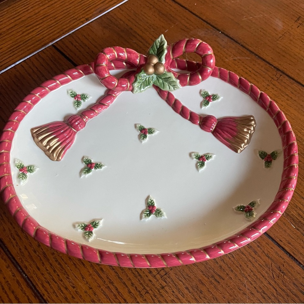 Old World Santa by Fitz and Floyd Canape Plate